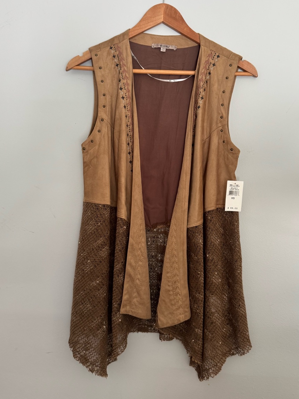 NWT Miss Me Faux Suede Lace Embroidered Southwestern Vest XS - Picture 1 of 5
